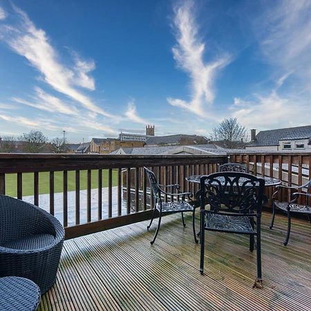 Ashcroft Loft By Timeless Stays - Stunning 3 Bedroom, 2 Bathrooms, Charming Central Apartment Featuring A Balcony Cirencester Luaran gambar